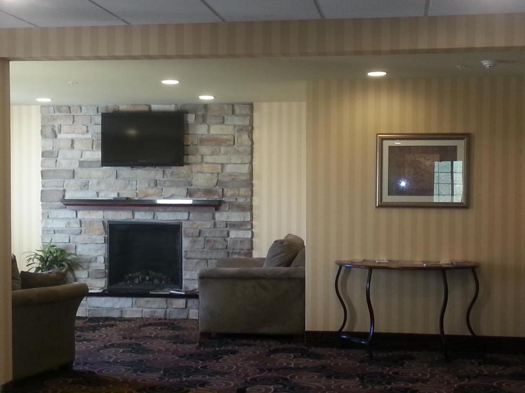 Cobblestone Inn & Suites - Bloomfield Kültér fotó